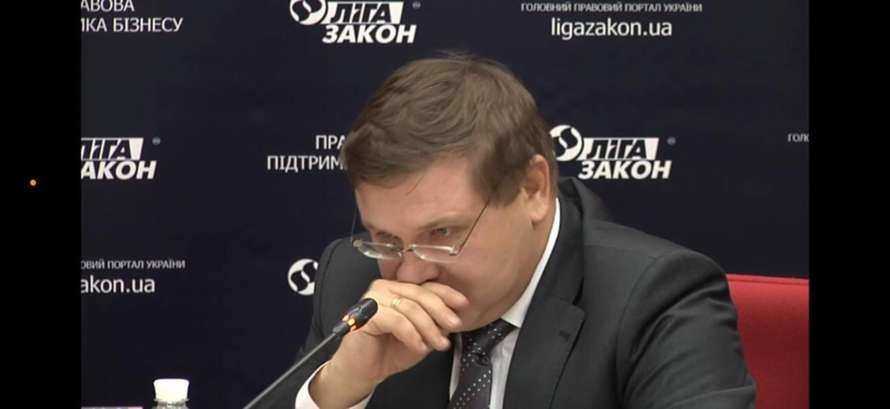 Олег Канцуров